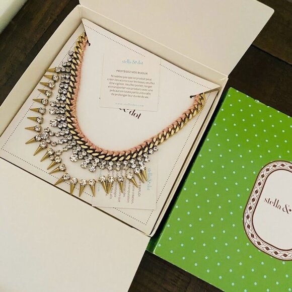 Stella & Dot Merci Crystal Statement Necklace Brand New! - Picture 5 of 5